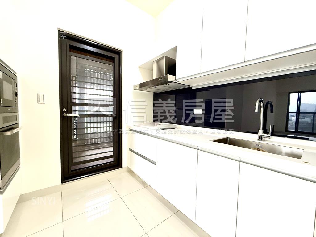 行樂日和三房平車房屋室內格局與周邊環境