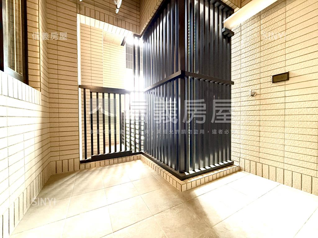 行樂日和三房平車房屋室內格局與周邊環境