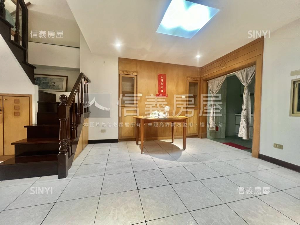 中研一期成家美屋大露台房屋室內格局與周邊環境