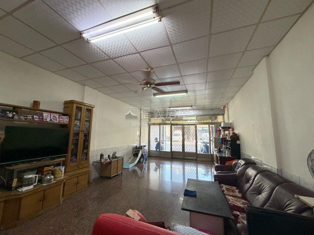 安南區屋況好大地坪店住房屋室內格局與周邊環境