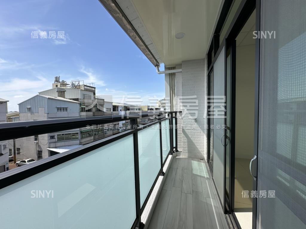 明興正路面間間套房透天房屋室內格局與周邊環境