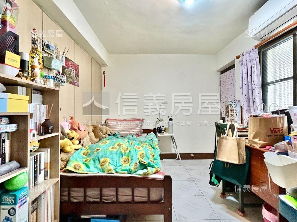 楠梓近火車站美透天房屋室內格局與周邊環境