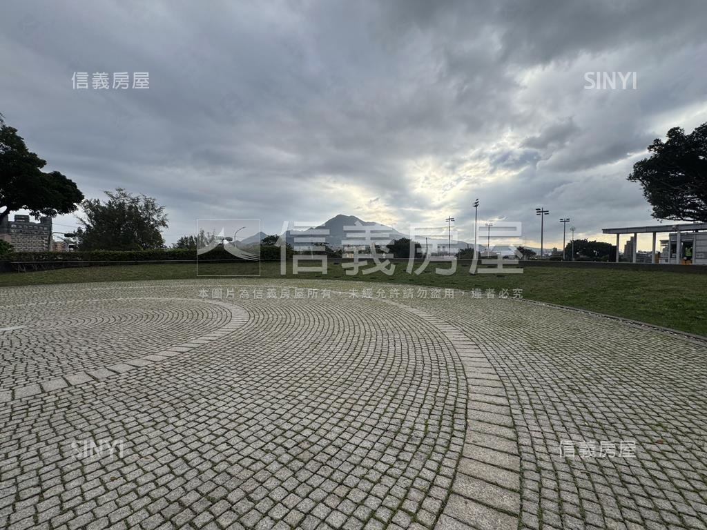 低總價學府淡大套房房屋室內格局與周邊環境