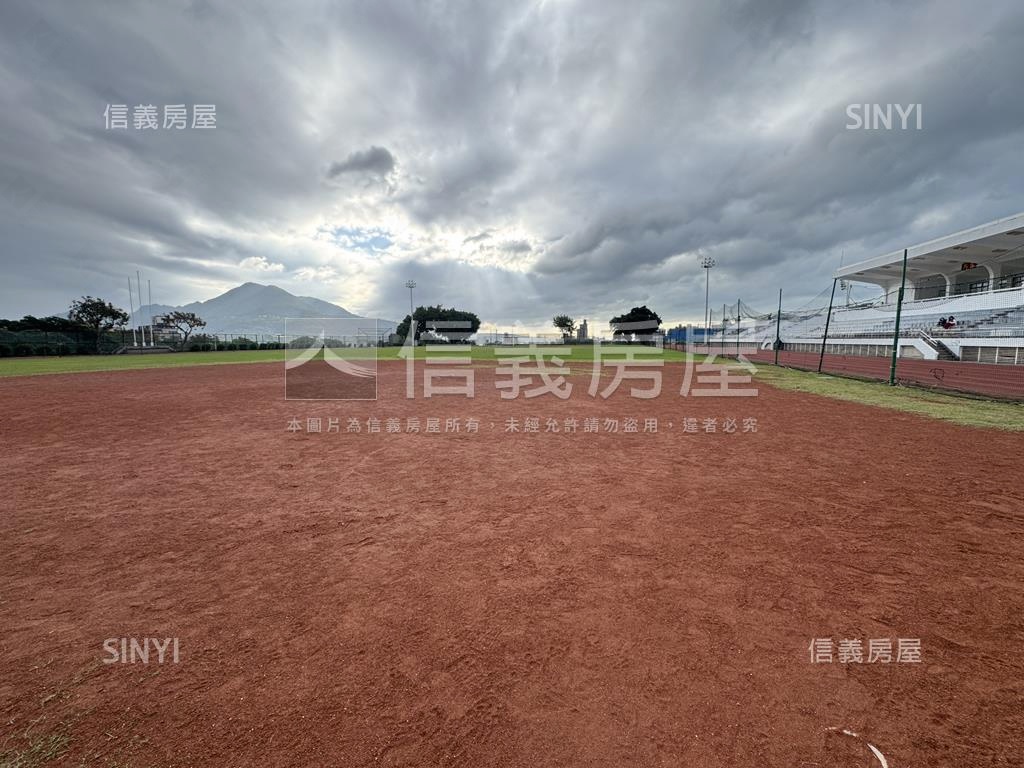 低總價學府淡大套房房屋室內格局與周邊環境