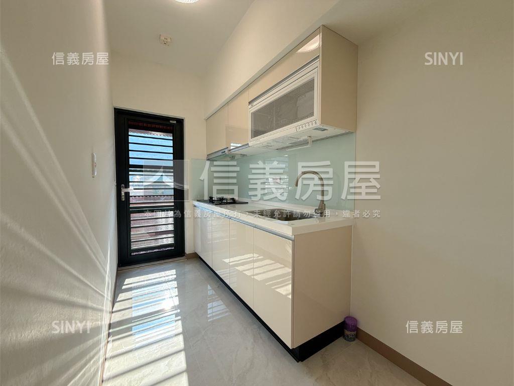 近美術館全新裝潢四房平車房屋室內格局與周邊環境