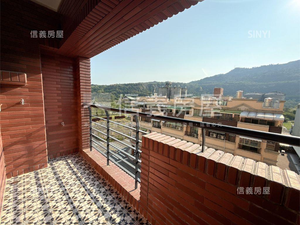 近美術館全新裝潢四房平車房屋室內格局與周邊環境