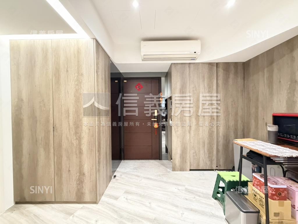 亞東站。高質感設計２房車房屋室內格局與周邊環境