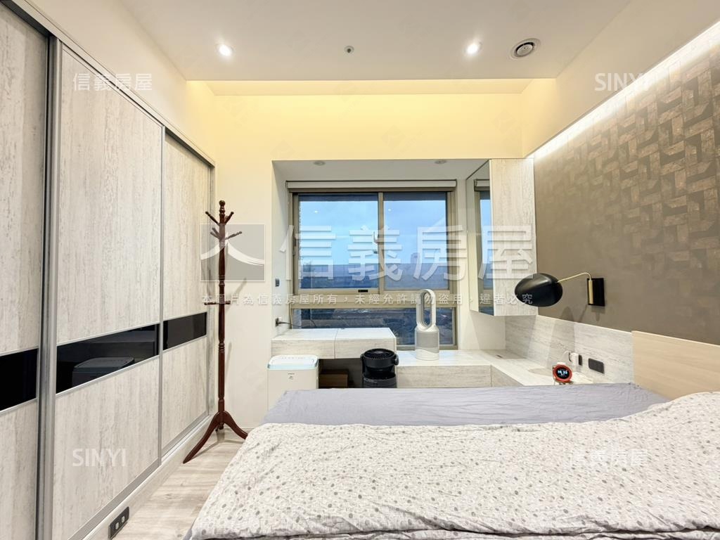 亞東站。高質感設計２房車房屋室內格局與周邊環境