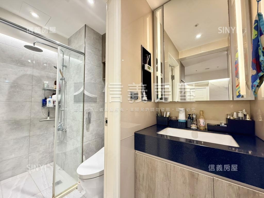 亞東站。高質感設計２房車房屋室內格局與周邊環境