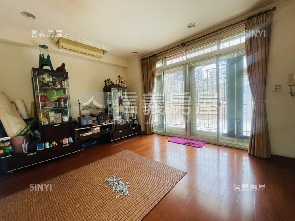 海山贊捷運稀有社區透天房屋室內格局與周邊環境