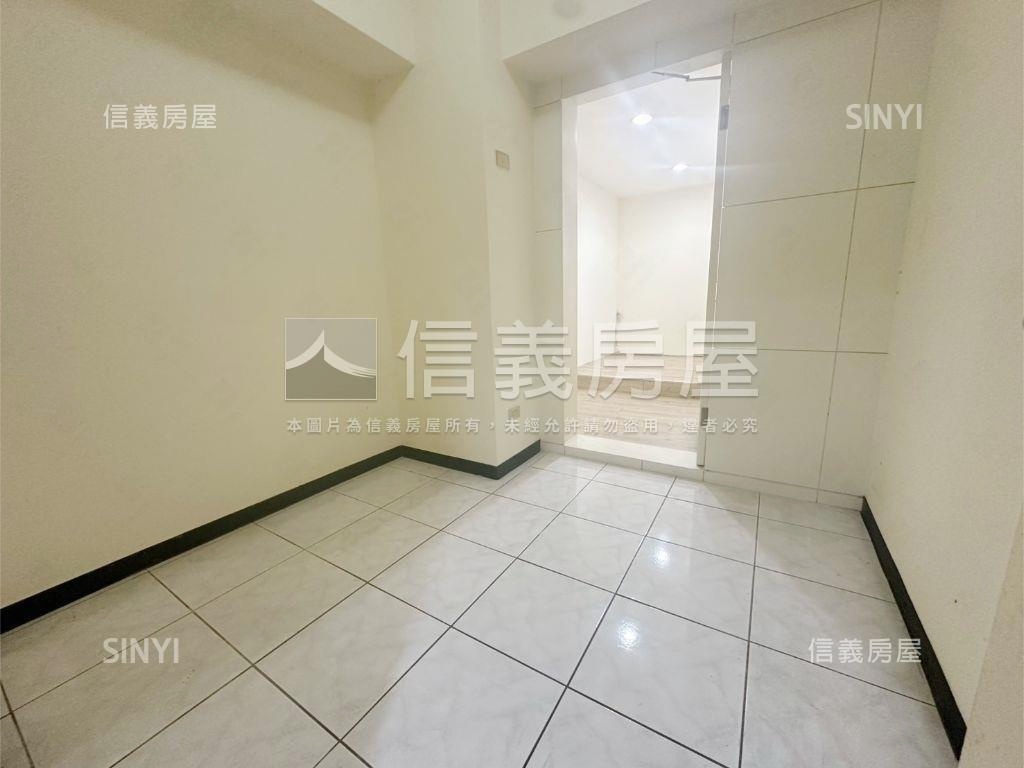 專約中和１００電梯兩房房屋室內格局與周邊環境