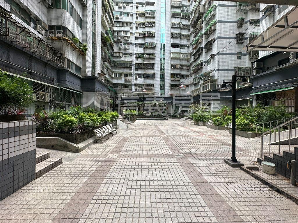 專約中和１００電梯兩房房屋室內格局與周邊環境