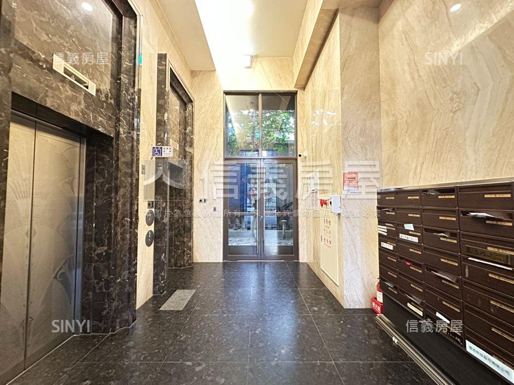 未來中和雙捷運站高樓景觀房屋室內格局與周邊環境