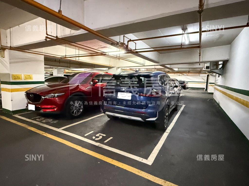 龍騰首席獨門獨戶美宅平車房屋室內格局與周邊環境