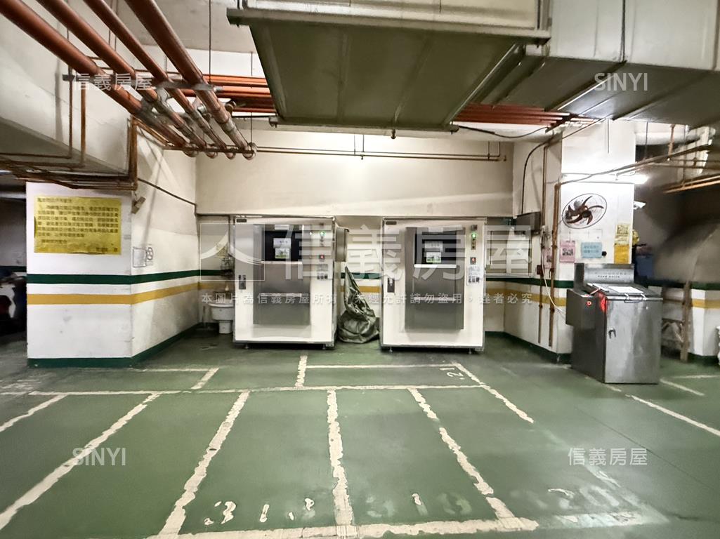 龍騰首席獨門獨戶美宅平車房屋室內格局與周邊環境