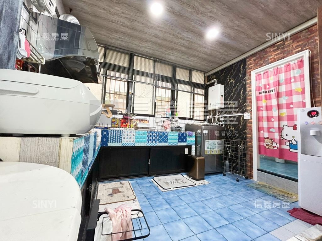 士林未來捷運３樓美寓房屋室內格局與周邊環境