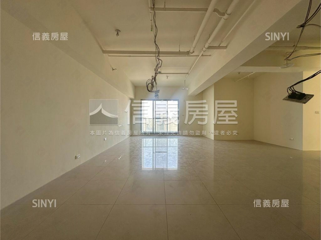 九份子雙面採光大空間大樓房屋室內格局與周邊環境