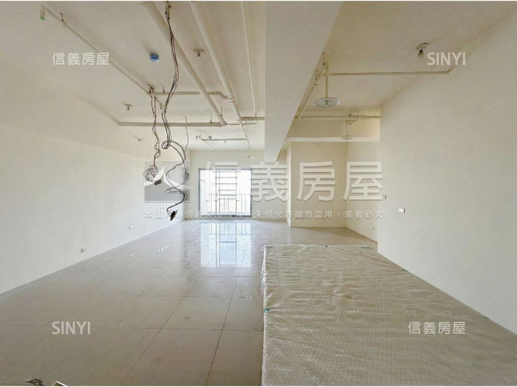 九份子雙面採光大空間大樓房屋室內格局與周邊環境