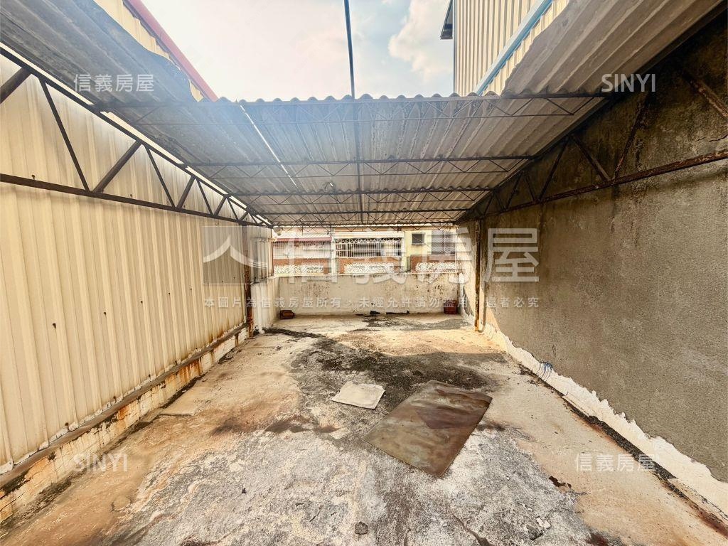 岡山雙鐵共構巷弄小宅房屋室內格局與周邊環境