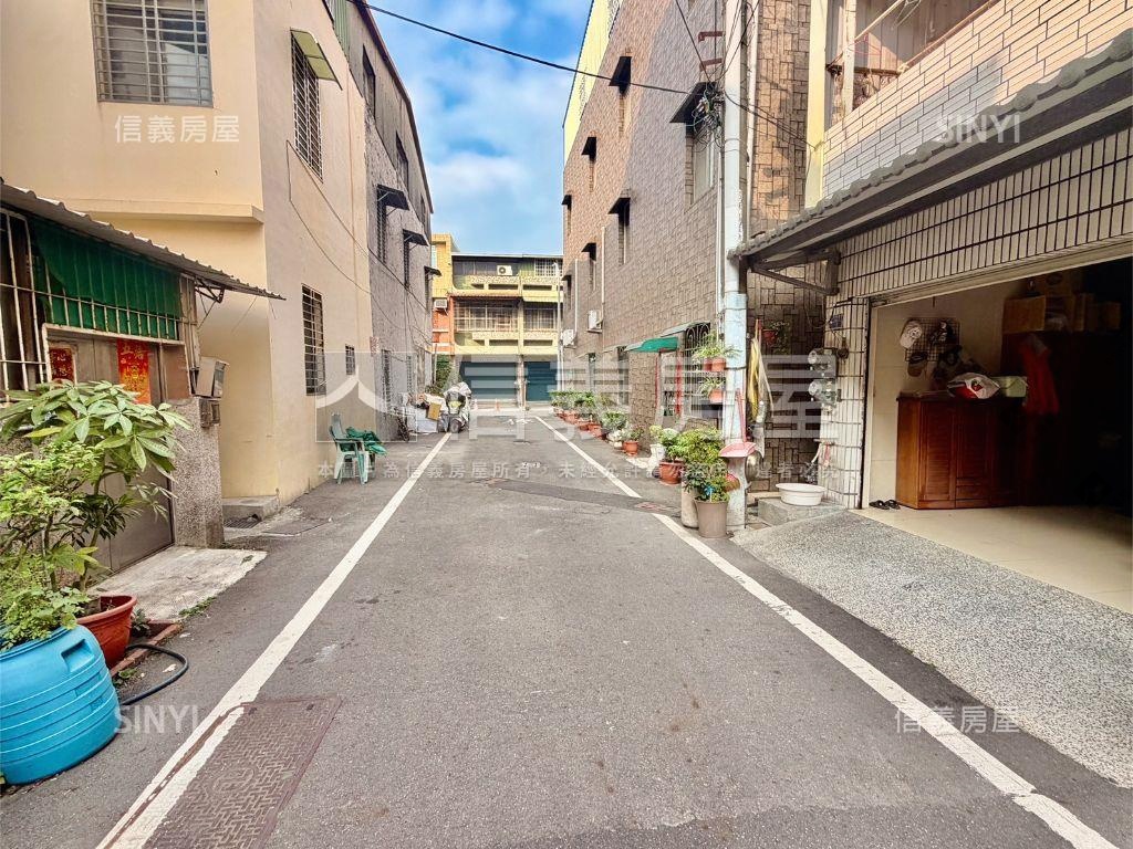 岡山雙鐵共構巷弄小宅房屋室內格局與周邊環境