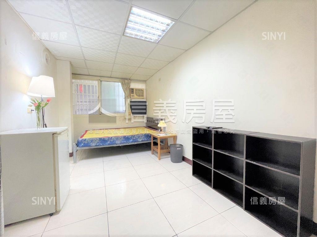 中原一層一戶滿租金雞母房屋室內格局與周邊環境