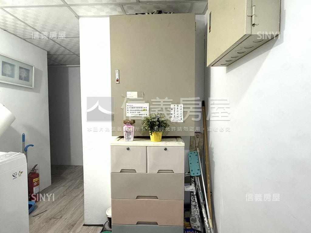 中原一層一戶滿租金雞母房屋室內格局與周邊環境