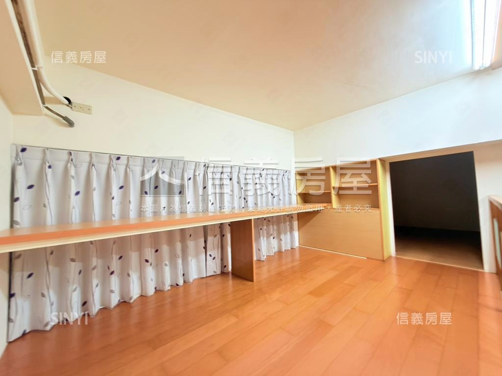 近康乃薾小豪宅－綠水雅筑房屋室內格局與周邊環境