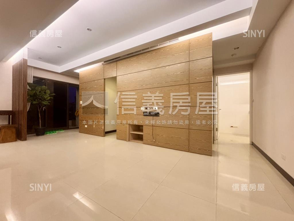 山臨溪高樓景觀三房雙車位房屋室內格局與周邊環境