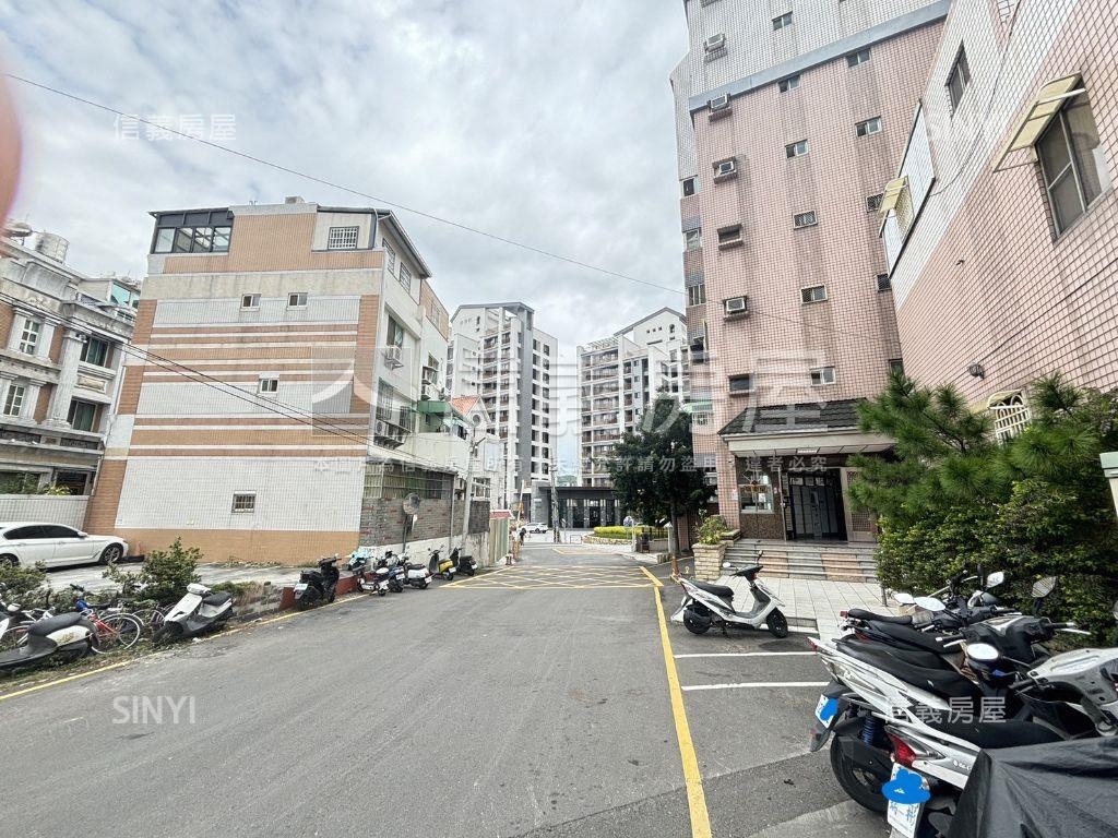近南開大學久堂建設店面房屋室內格局與周邊環境