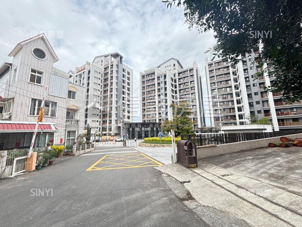 近南開大學久堂建設店面房屋室內格局與周邊環境