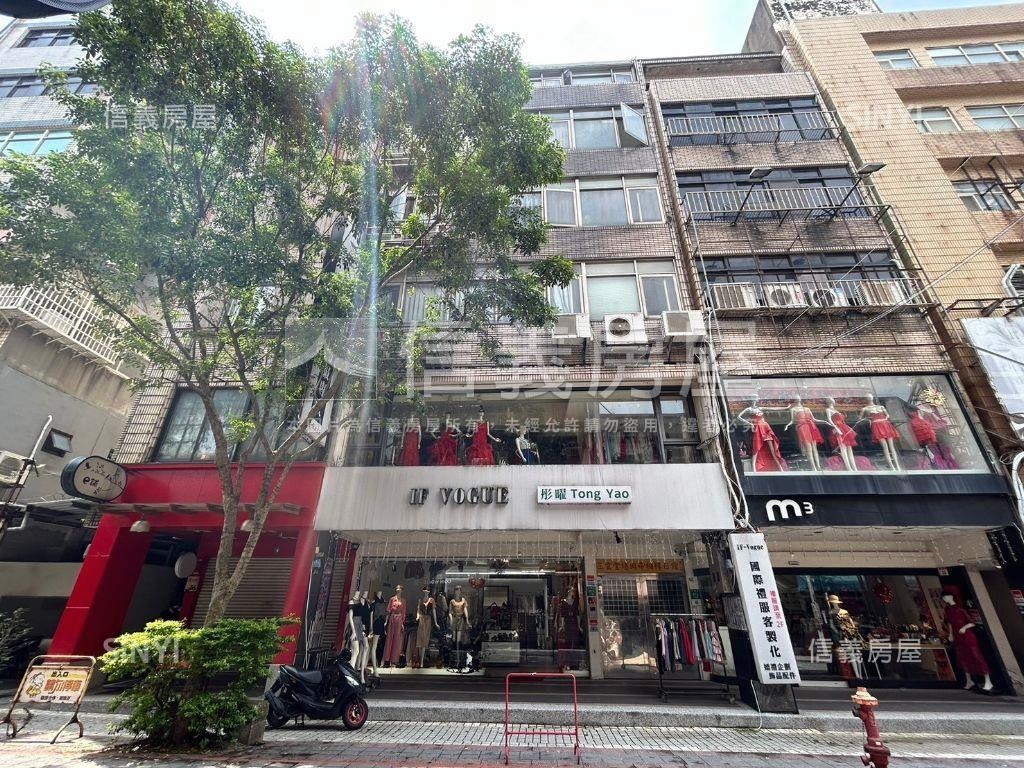 近Ａ２２站店面房屋室內格局與周邊環境