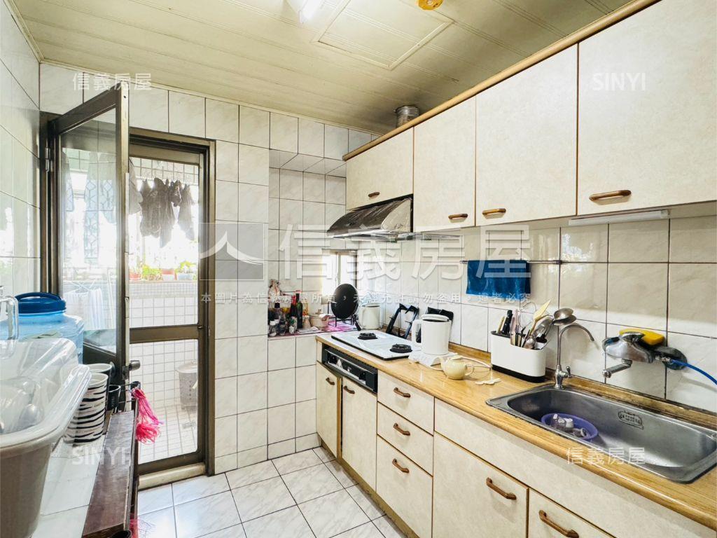 園道旁低總價大三房房屋室內格局與周邊環境