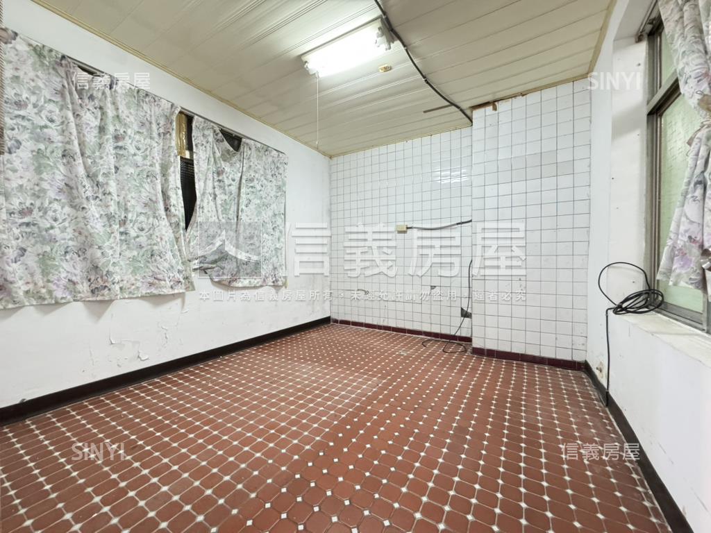 二十張路一樓美寓房屋室內格局與周邊環境