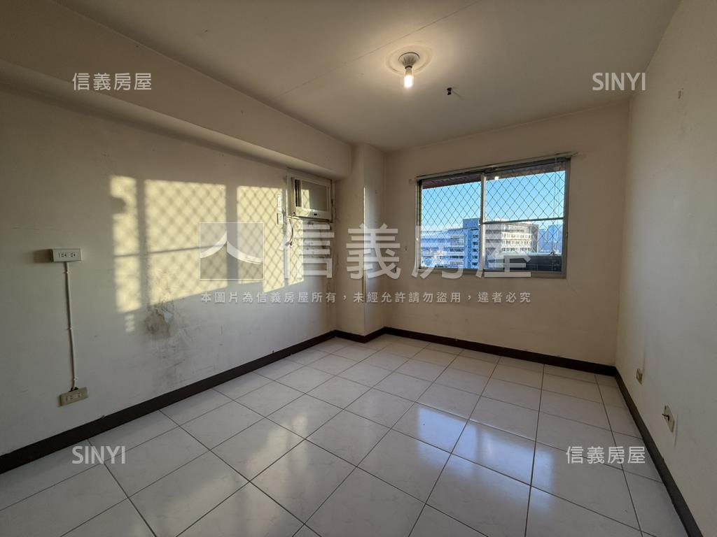 小資首選一房有車位房屋室內格局與周邊環境