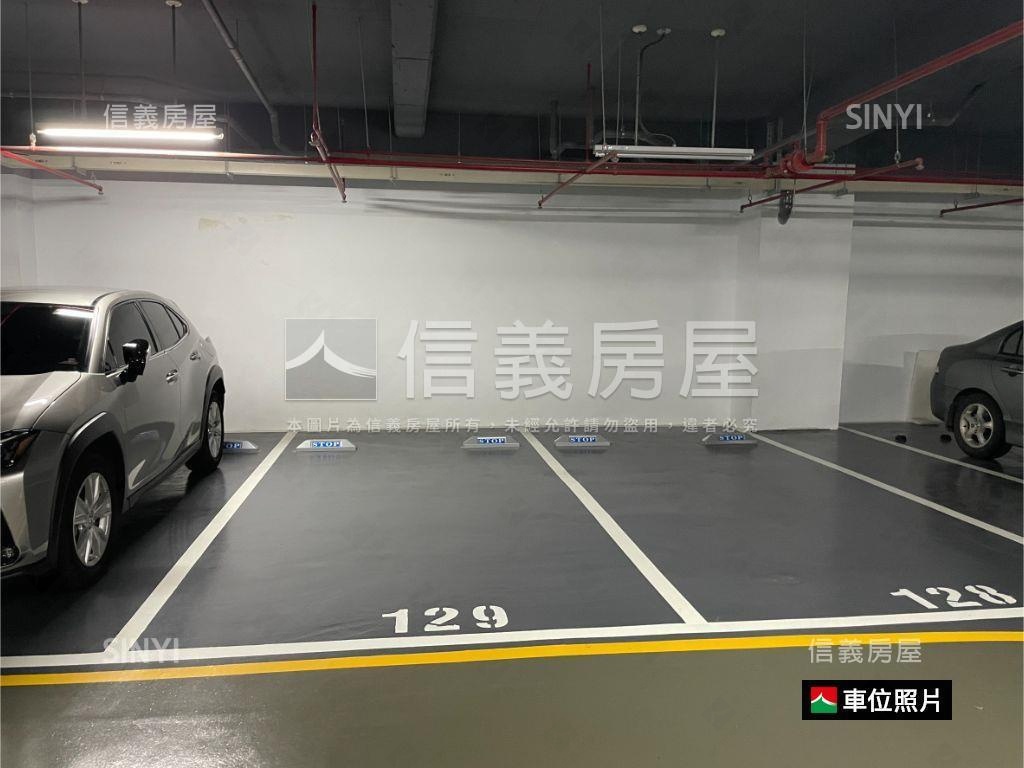 烏日挑高店面房屋室內格局與周邊環境