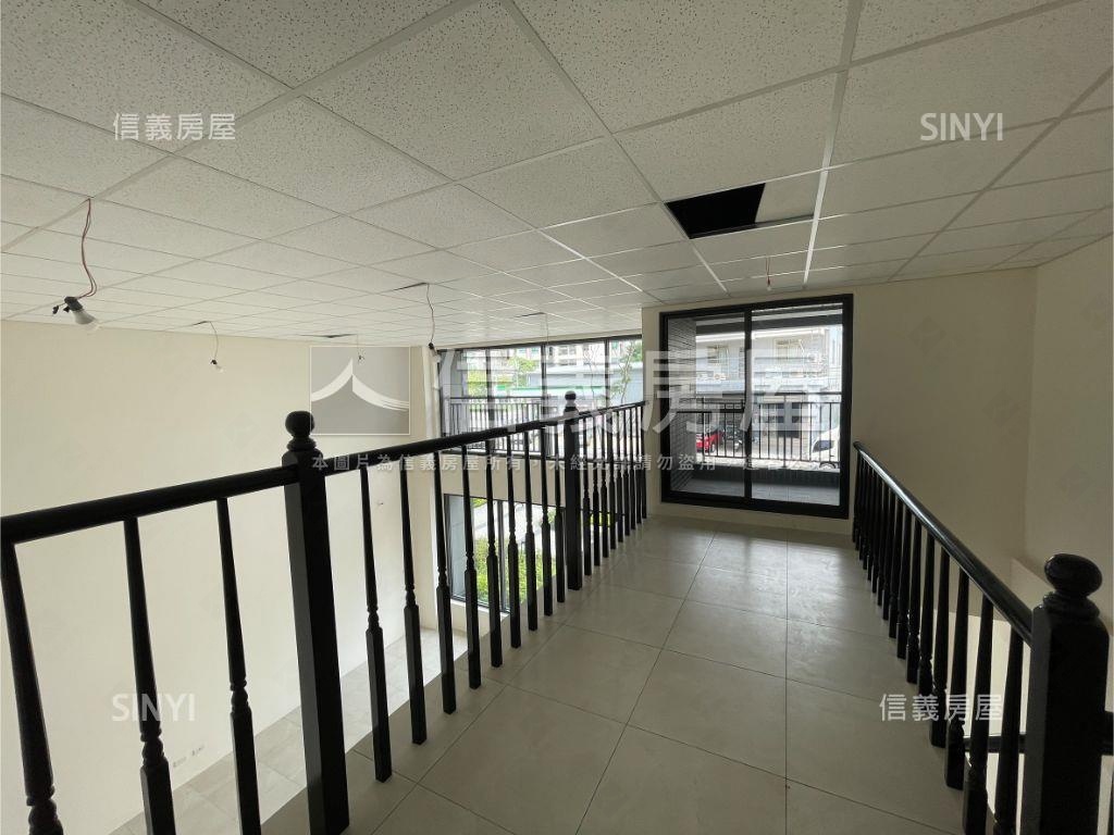 烏日挑高店面房屋室內格局與周邊環境
