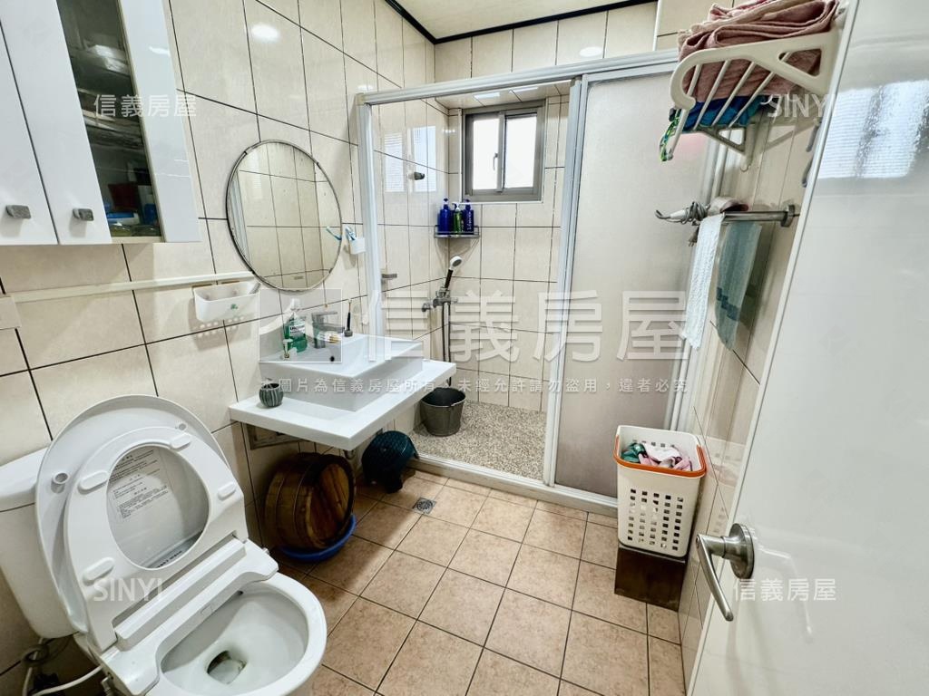 七期視野世貿美四房房屋室內格局與周邊環境