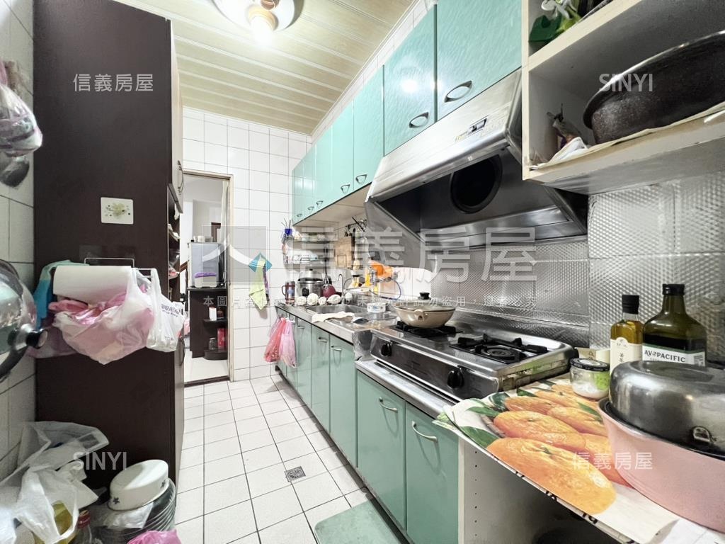 文聖街華廈７＋８房屋室內格局與周邊環境