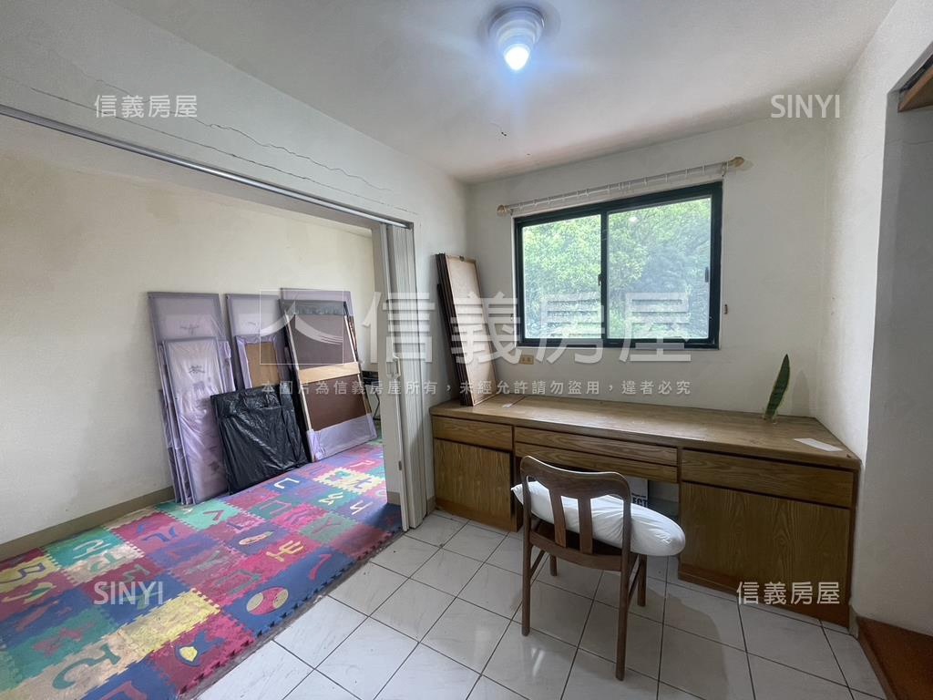 台北小城ＶＩＰ巷透天厝房屋室內格局與周邊環境
