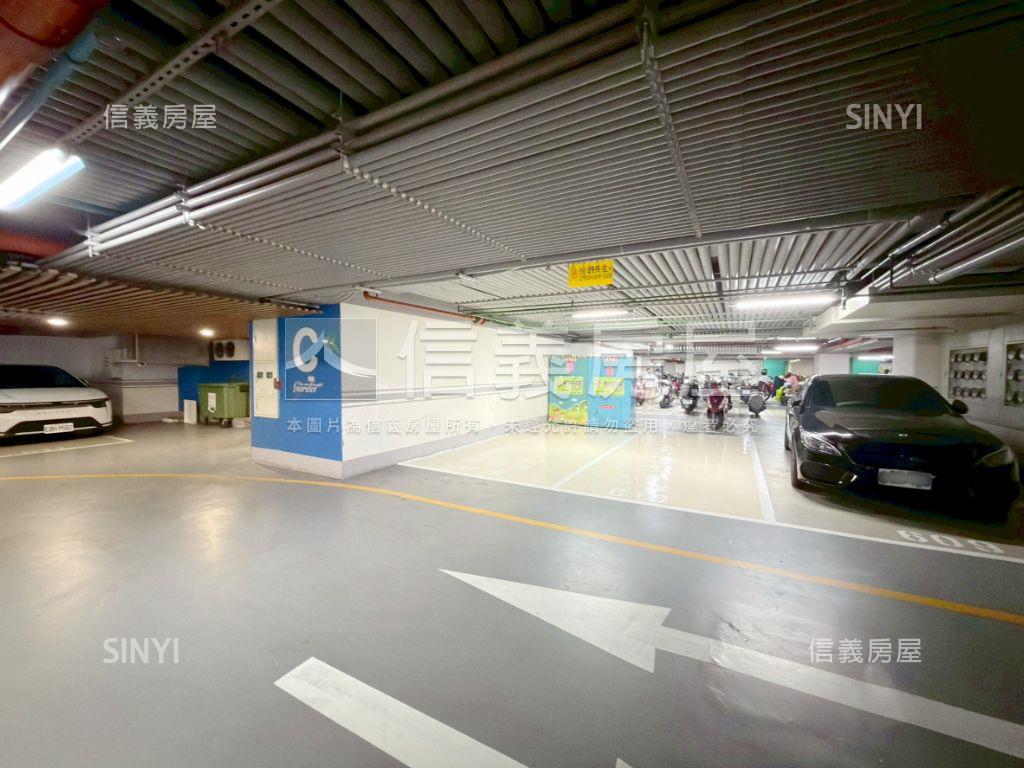 超級花園好停放Ｂ１車位房屋室內格局與周邊環境