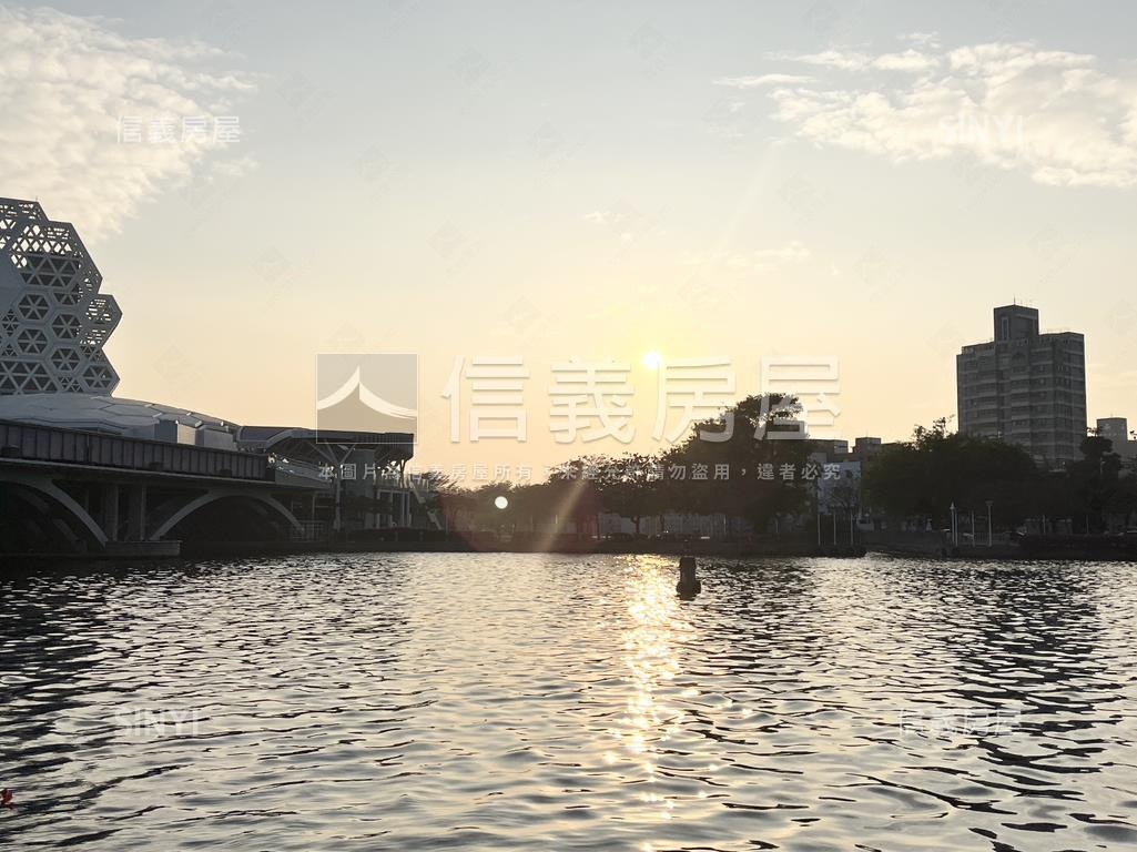 急售高樓層港灣１號院房屋室內格局與周邊環境