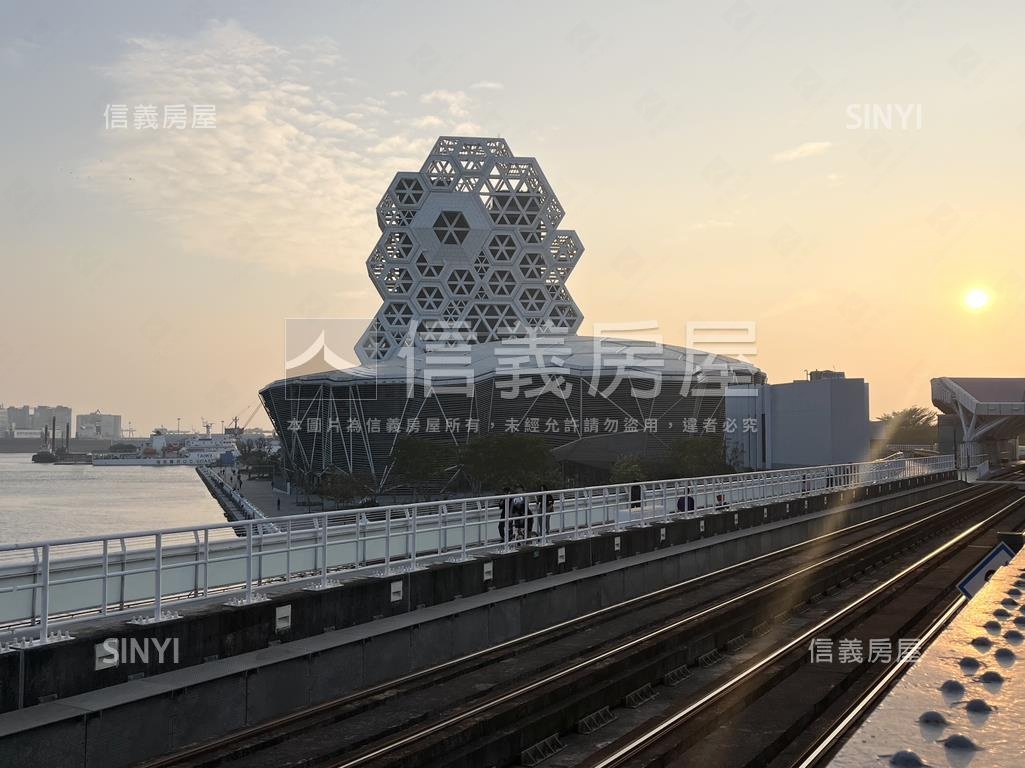 急售高樓層港灣１號院房屋室內格局與周邊環境