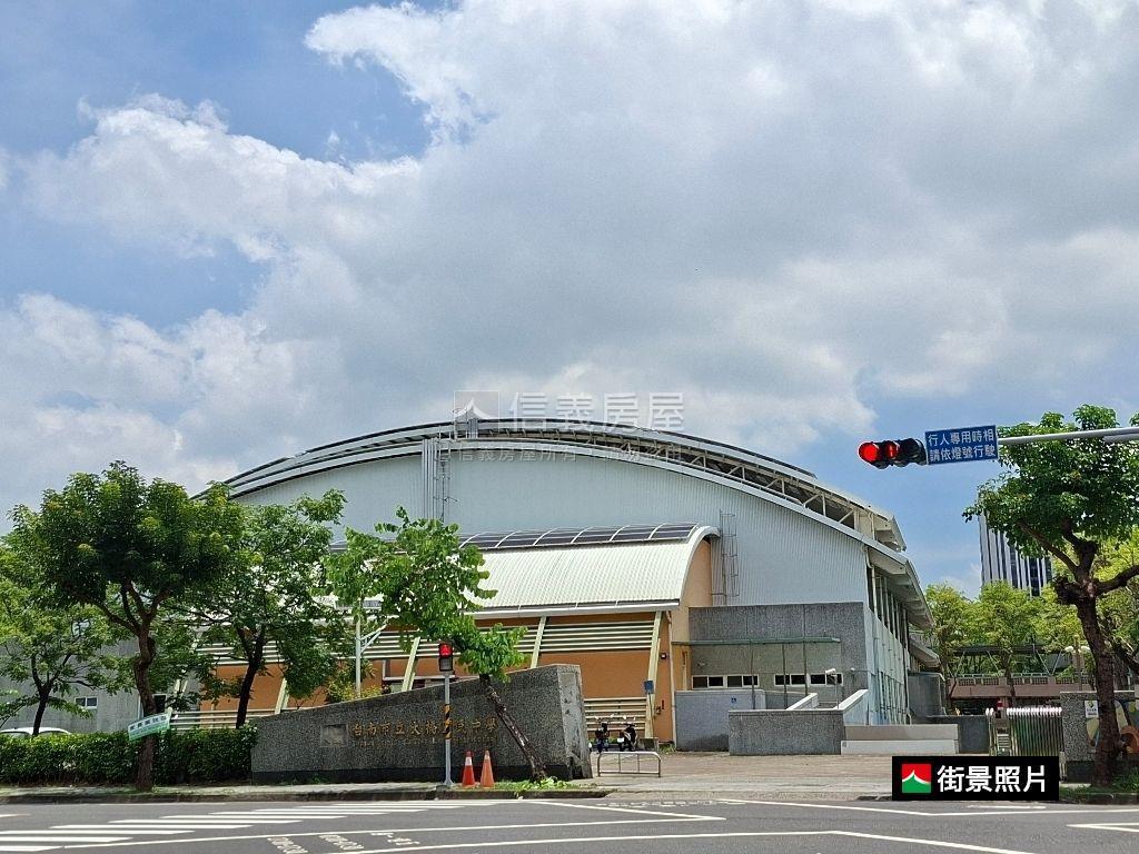 大橋質感三房房屋室內格局與周邊環境