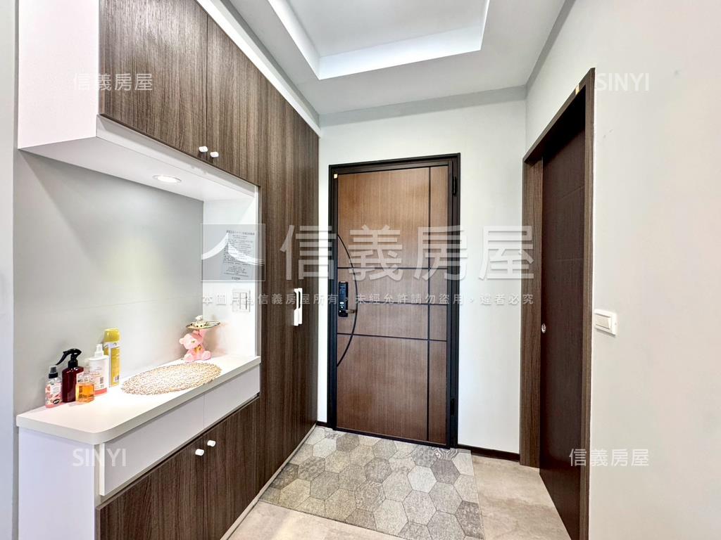 激推微笑之心兩房客廳好大房屋室內格局與周邊環境