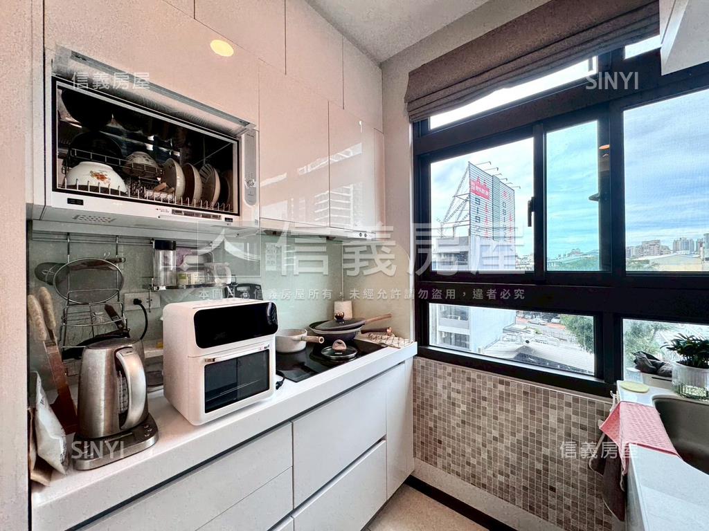 激推微笑之心兩房客廳好大房屋室內格局與周邊環境