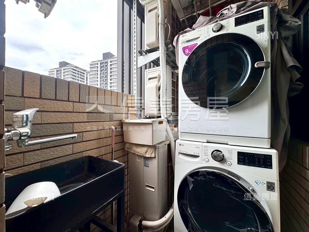 激推微笑之心兩房客廳好大房屋室內格局與周邊環境