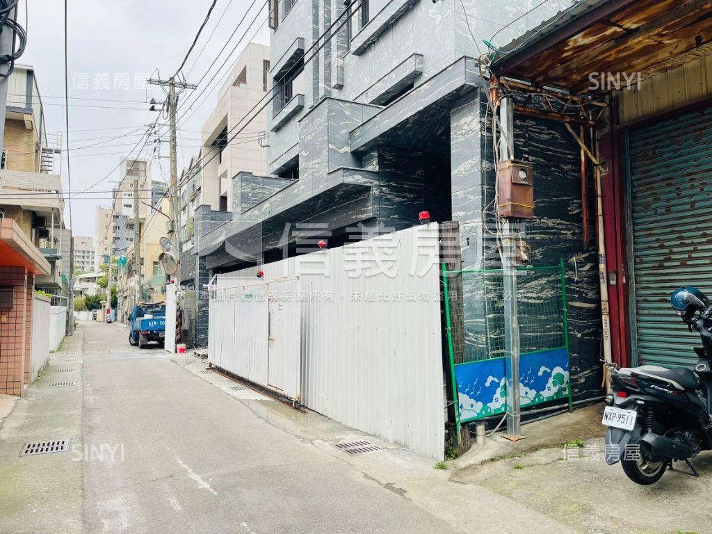 昌平路約８米面寬全新透天房屋室內格局與周邊環境