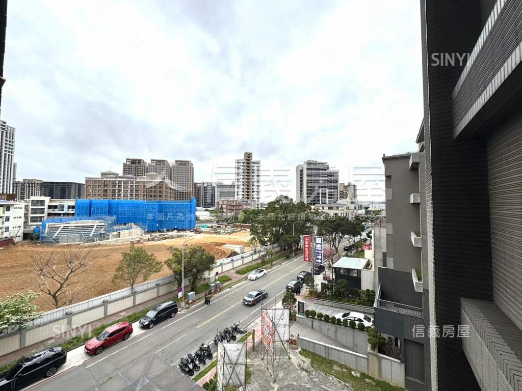 面青埔國小晶華匯兩房車位房屋室內格局與周邊環境