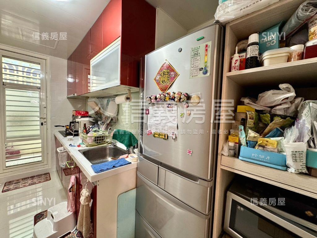 近未來捷運美妝頂加房屋室內格局與周邊環境