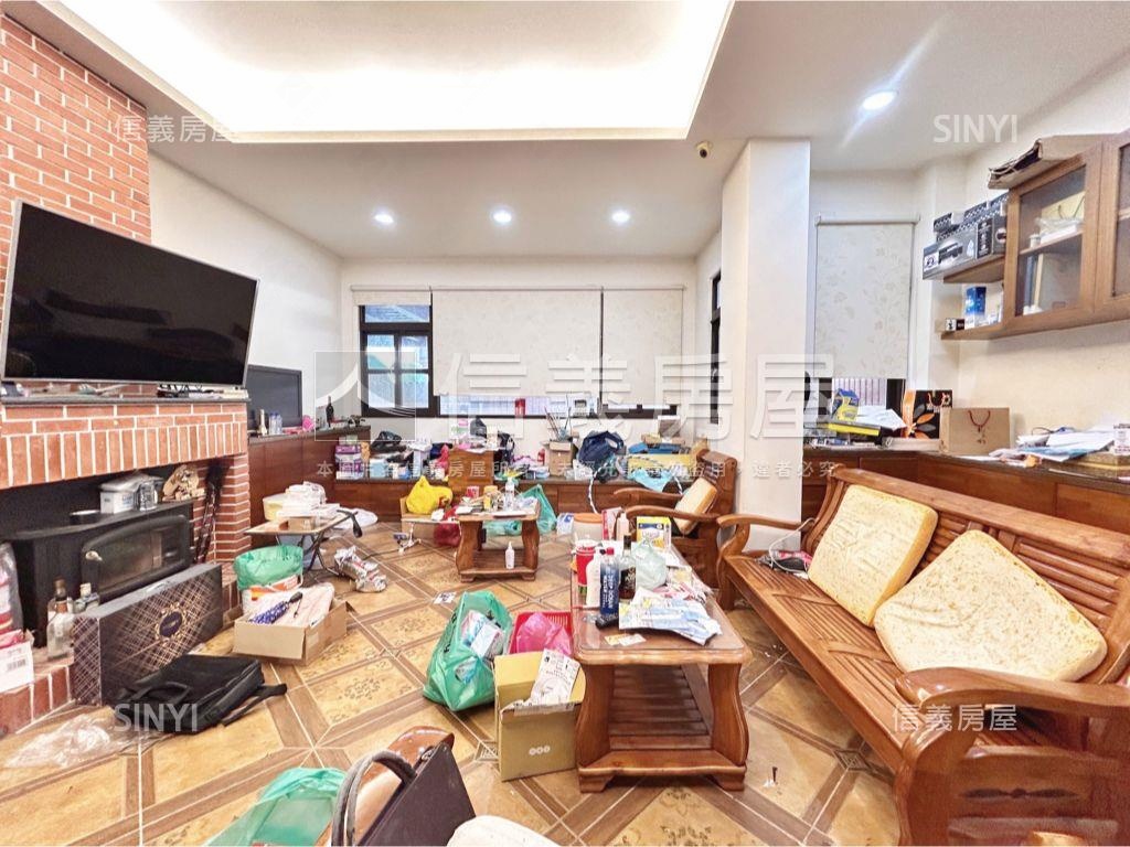 祥順二路別墅Ｂ房屋室內格局與周邊環境